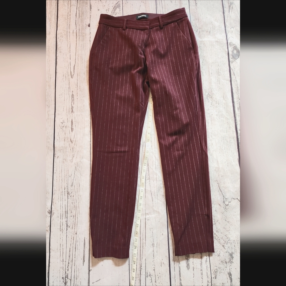 EXPRESS mid rise skinny pinstriped columnist pants size 8